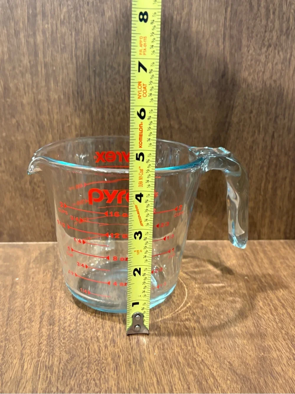 Vintage Pyrex Measuring Cup